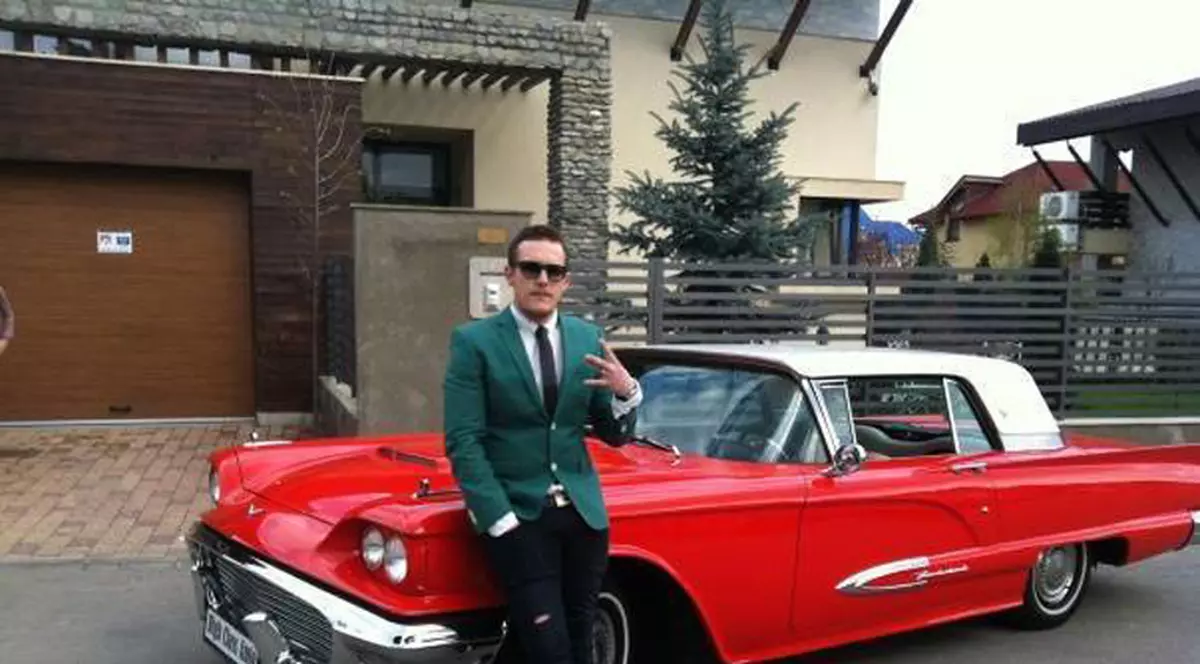 What's Up, CERCETAT DE POLIŢIŞTI, PENTRU DISTRUGERE! Uite ce a făcut artistul