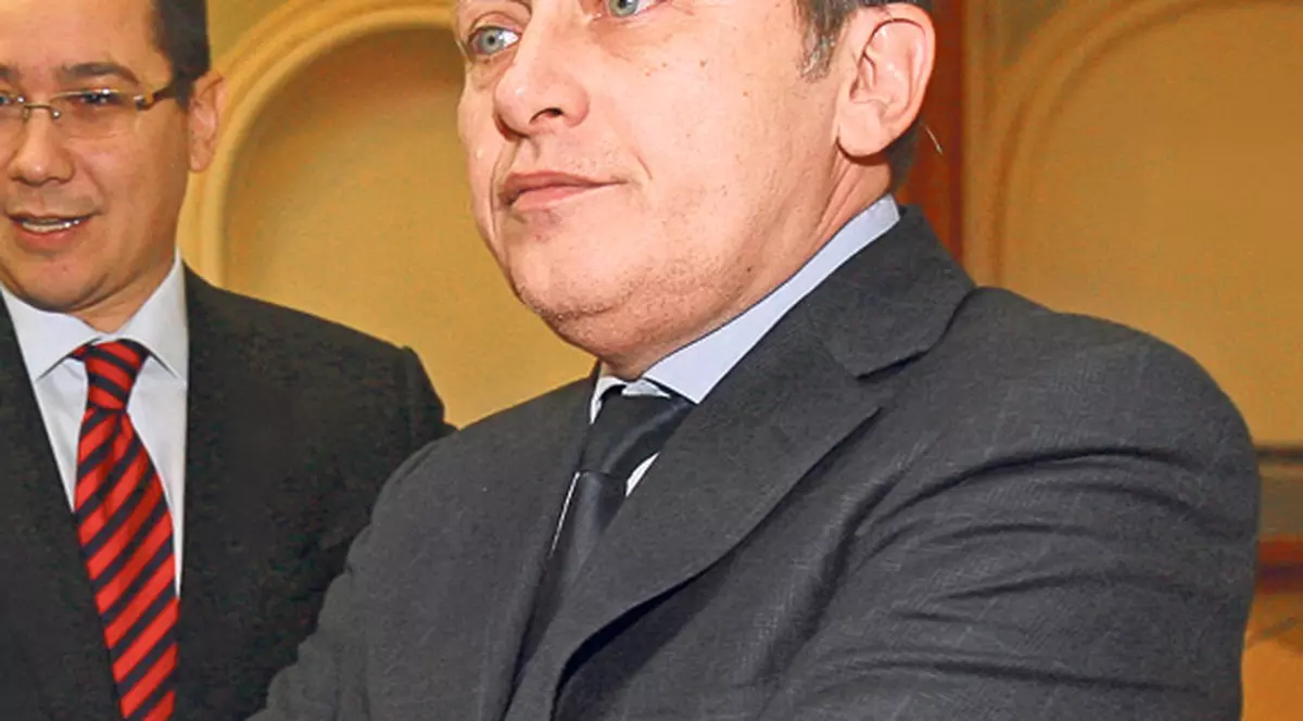 Antonescu îi prezice lui Ponta: «Victore, Iohannis va fi noul prim-ministru»