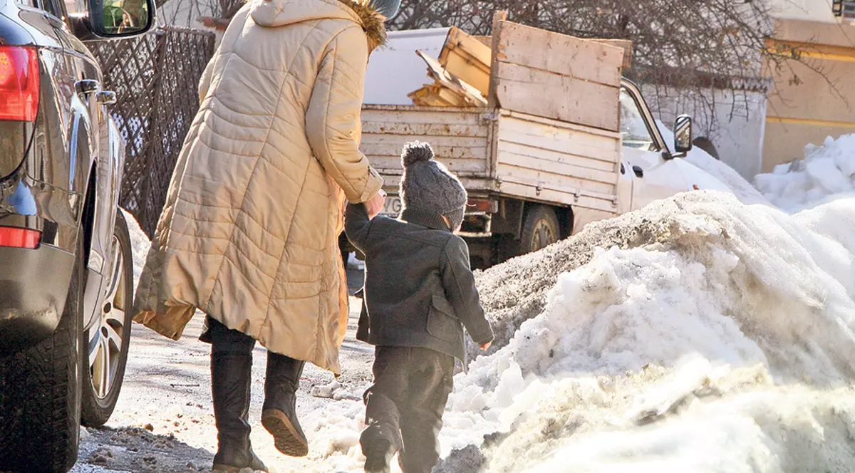 VOM AVEA BONE cu patalama
