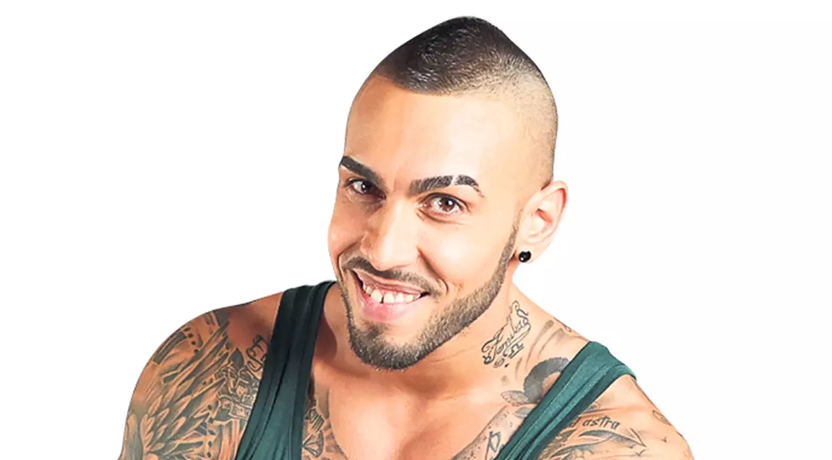 N-AI FI CREZUT ASTA! Alex Velea A IMPRESIONAT o mare artistă