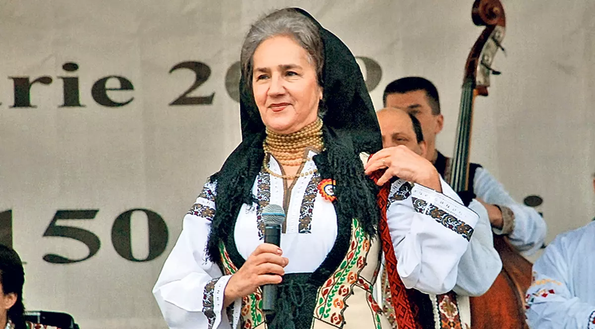 INTERVIU LIBERTATEA | Sofia Vicoveanca: "Mă rog la Dumnezeu să nu-mi ia minţile"