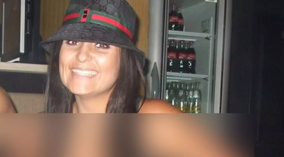 BIANCA RUS a spus "ADIO" MĂRIMII XXL! Iată cât de MULT A SLĂBIT ŞI CU CE FOTOGRAFIE şi-a ŞOCAT FANII PE FACEBOOK!