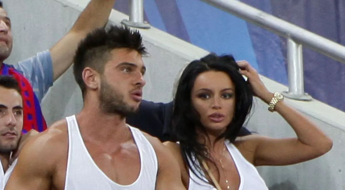 VIDEO EXCLUSIV/ Dorian Popa nu mai mișcă nimic fără girul iubitei. I-a apus steaua burlăciei