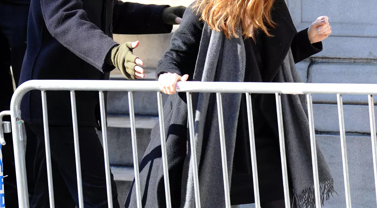 GAFĂ DE PROPORŢII la ÎNMORMÂNTAREA lui Philip Seymour Hoffman. S-A LĂSAT CU SCUZE PUBLICE. Iată CE S-A ÎNTÂMPLAT