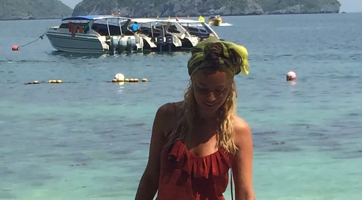 REŢETELE DE SUCURI NATURALE ALE LAUREI COSOI! Uite cum se pregăteşte pentru vară