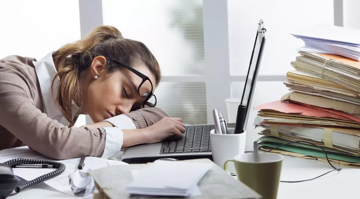 Nu poţi dormi? Uite cum poţi scăpa de probleme rapid