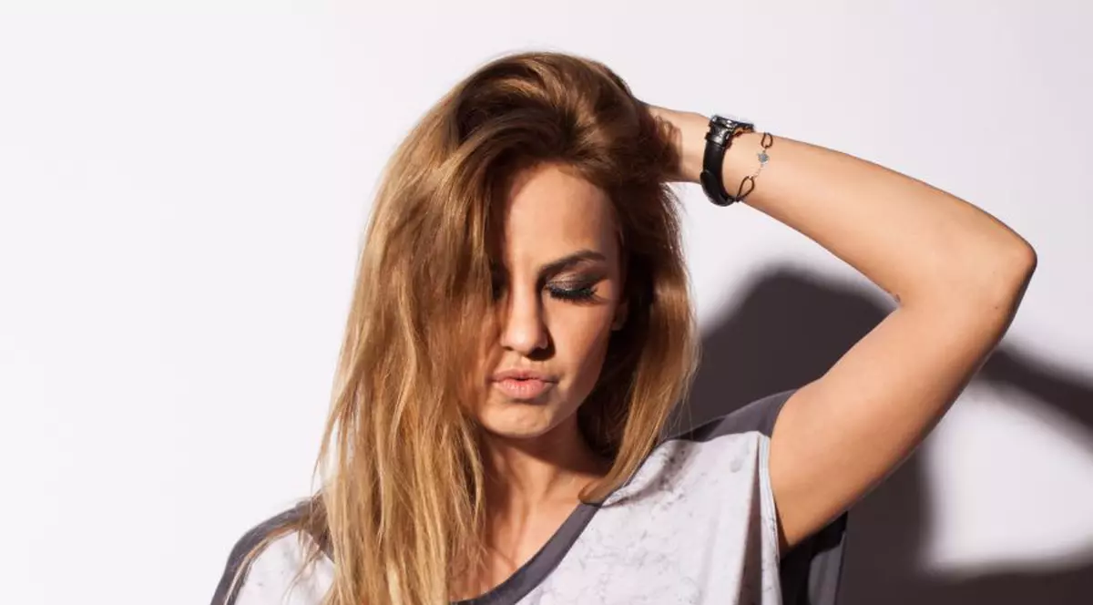 Cum să nu îţi placă? ROXANA IONESCU, o APARIŢIE absolut SEDUCĂTOARE! | FOTO