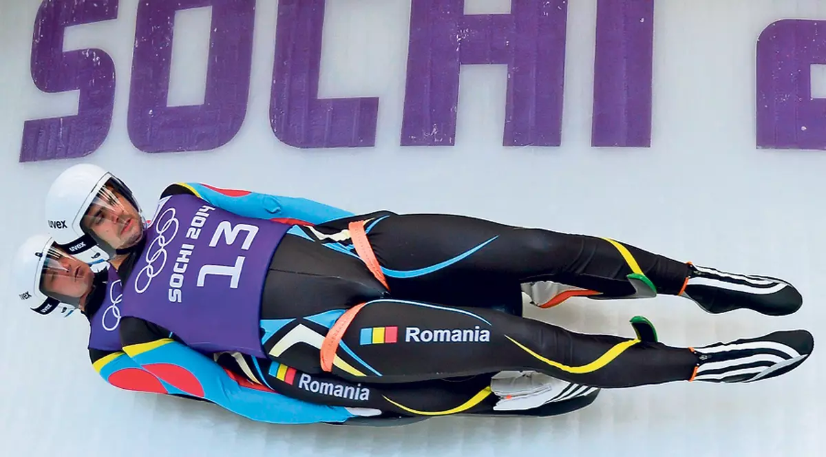 De râsul curcilor! Săniorii Şovăială şi Teodorescu au fost excluşi de la Jocurile Olimpice fiindcă organizatorii i-au considerat atât de slabi încât şi-ar pune viaţa în pericol!