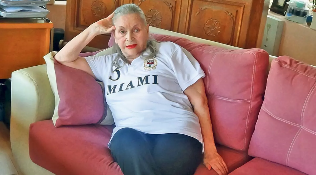 Cum își petrece timpul «Mama Zina» în căminul de bătrâni! Am aflat la ce e CEA MAI TARE DIN TOT AZILUL