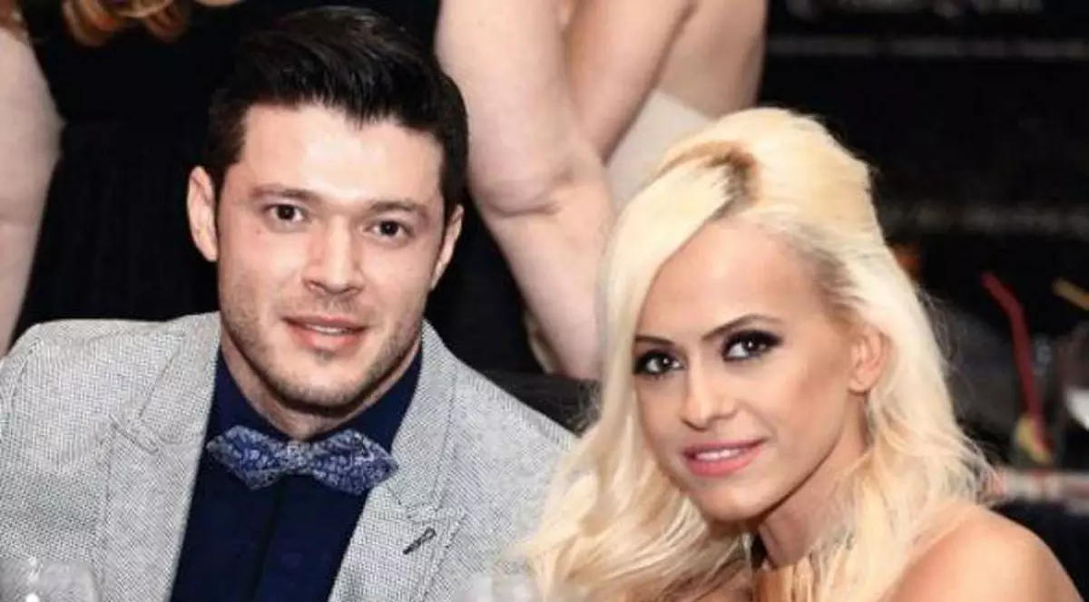 Anda Adam neagă schimbul de SMS-uri siropoase cu Slav