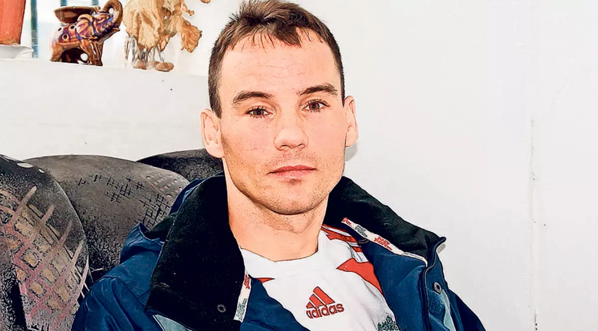 Despărţit de familie timp de 19 ani, dar nimeni nu e vinovat! 