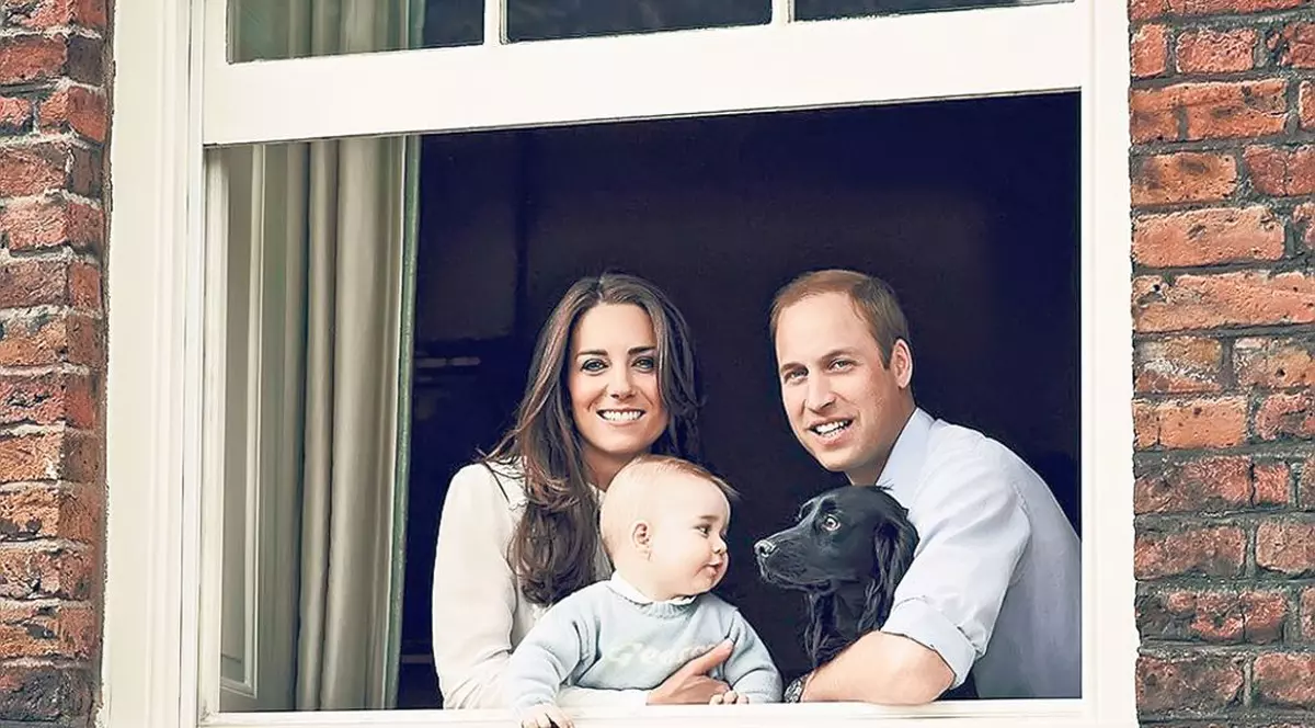 Ce simpatic este micul prinţ George!