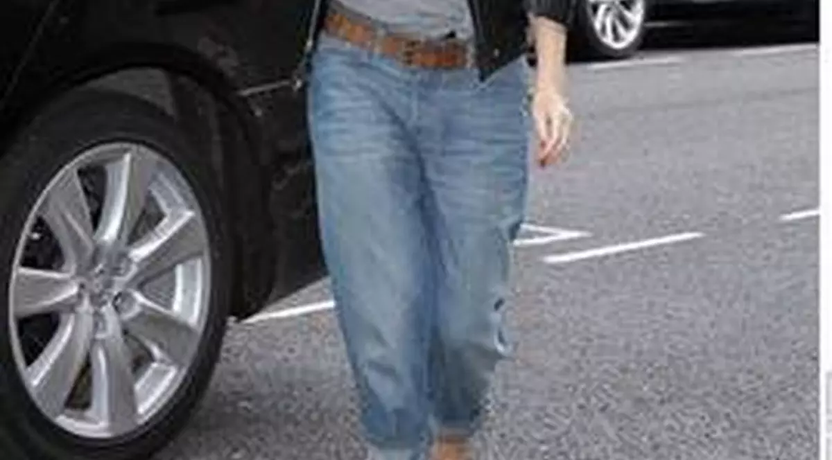 Kylie Minogue DĂ O VESTE EXTREM DE TRISTĂ. Cântăreaţa pare că este CU MORALUL LA PĂMÂNT