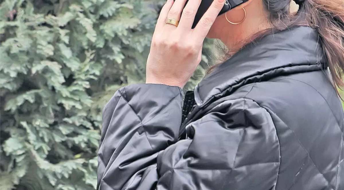 Scade factura la telefon! De la 1 aprilie vorbim mai ieftin atât la mobil, cât şi pe fix