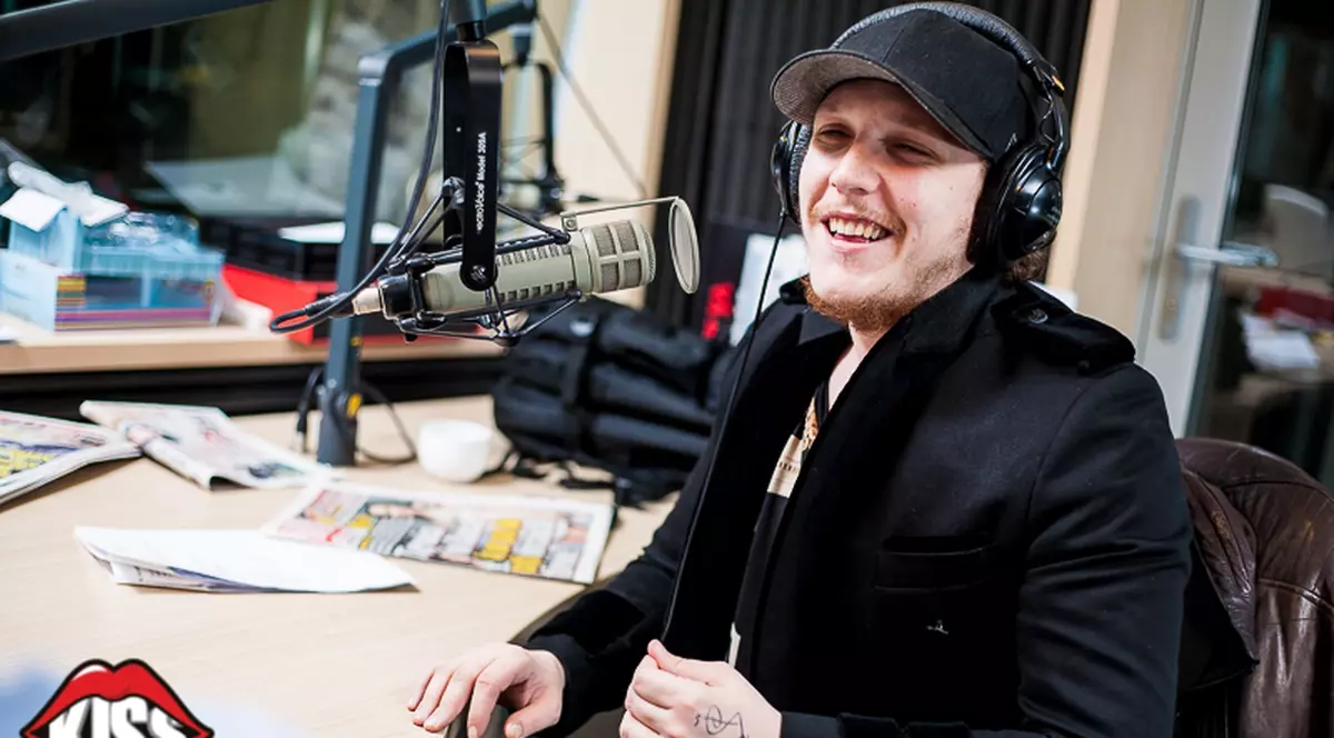 What's Up, LUAT LA MIŞTO de Mihai Găinuşă, după un live la radio: "Te așteptăm treaz data viitoare!"