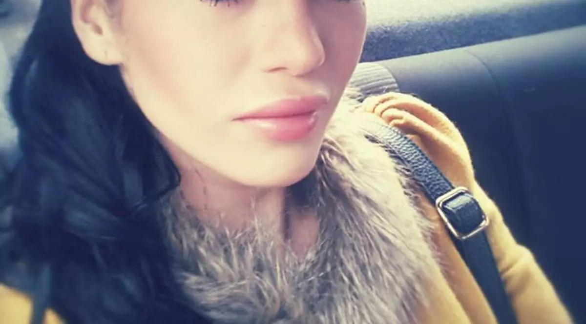 MARGHERITA de la CLEJANI "bucătăreşte" în stil mare! "Gătesc pentru DIVORŢURI FERICITE!"