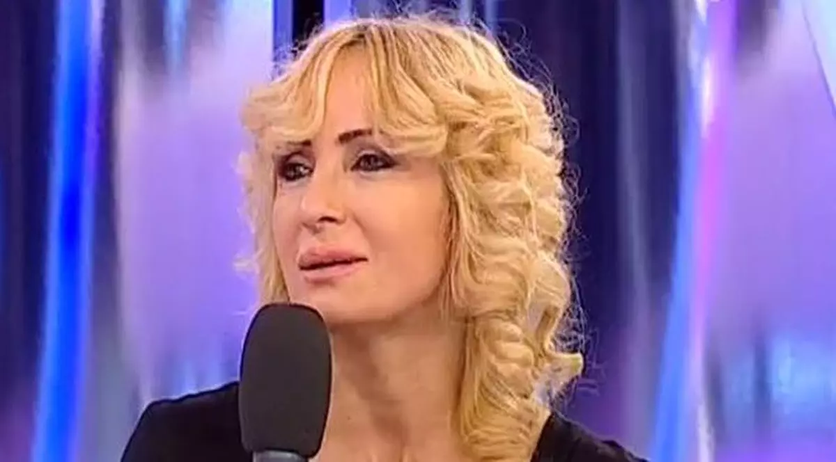 DANIELA GYORFI, EMOŢIONATĂ! A PLÂNS în direct! Vezi ce a făcut-o să verse lacrimi amare!