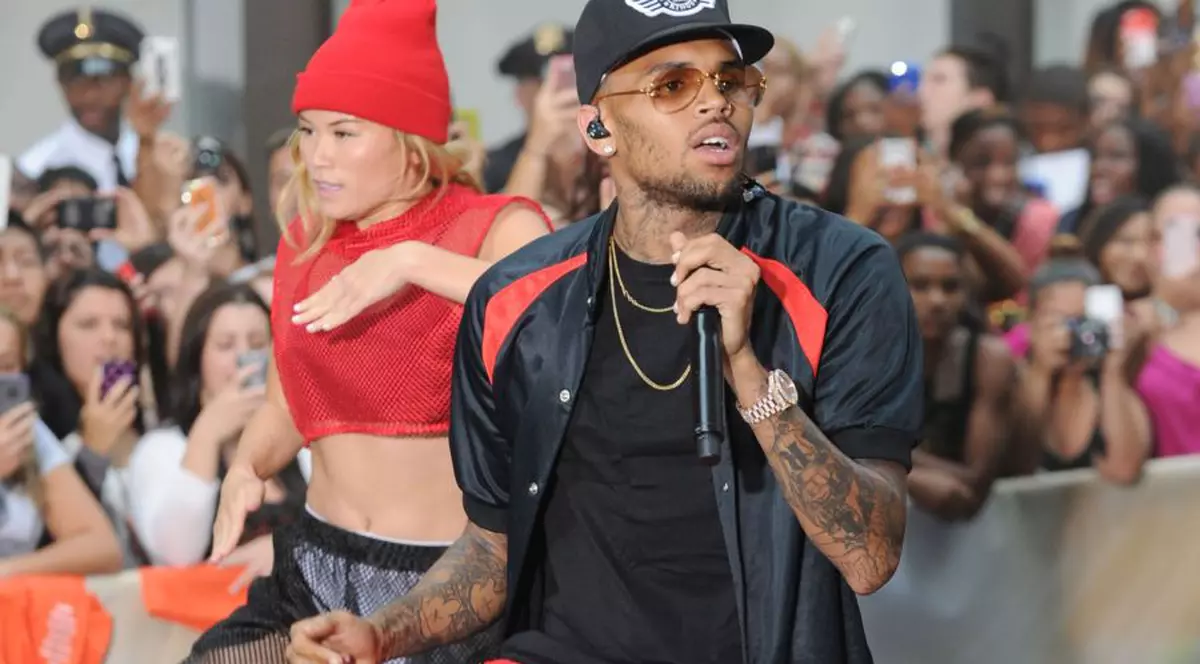 CHRIS BROWN a dat iar de belea! A ajuns după gratii! Vezi ce a făcut!