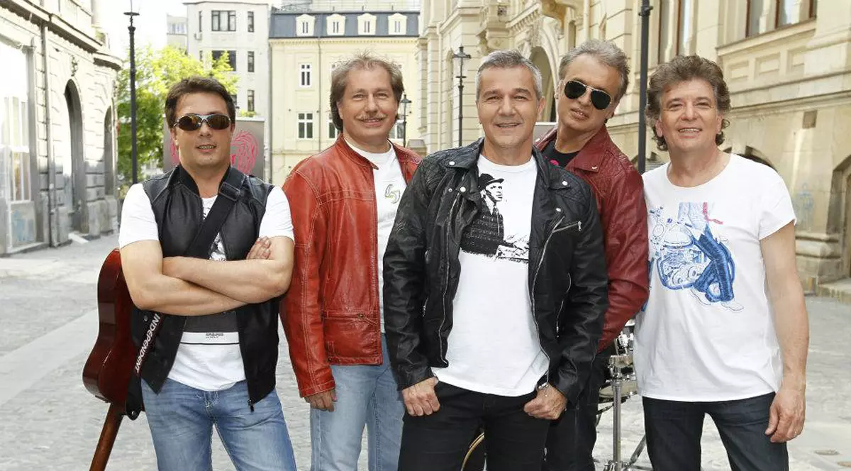 FOTO DE COLECŢIE: Holograf, ÎN ANUL 1990! Uite cum arătau membrii trupei | FOTO ÎN ARTICOL