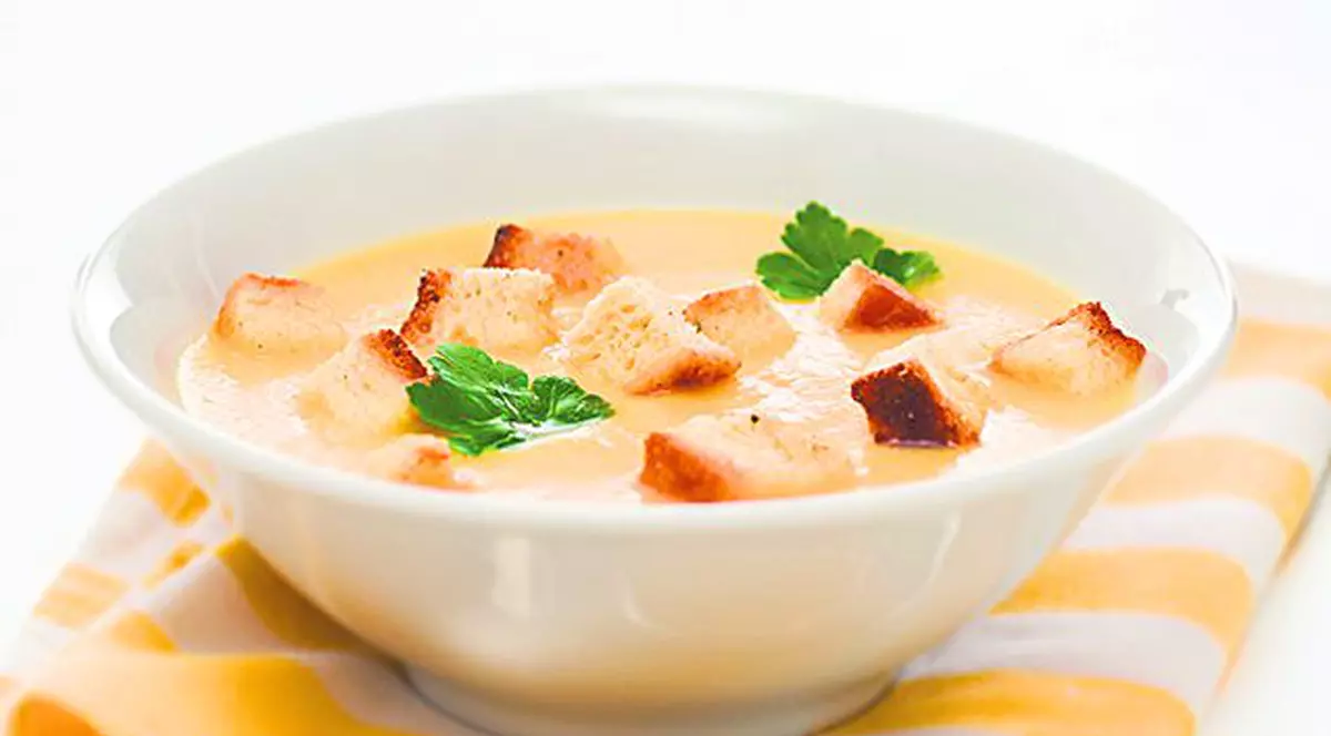 REŢETE DE POST | Supă cremă de ţelină