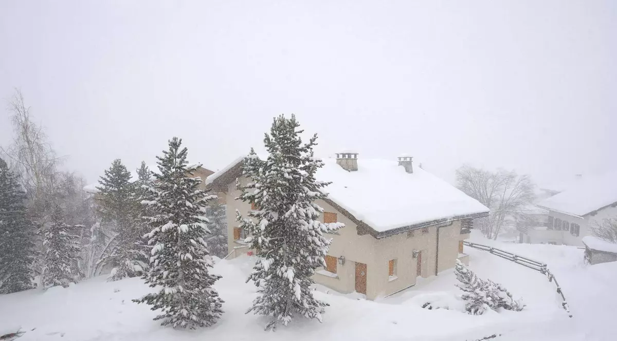 Mai puţini turişti străini în România, în luna ianuarie