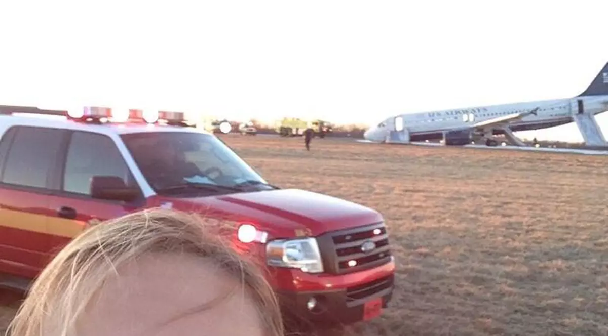 Mai «selfie» de atât nu se poate! «Dumnezeule, avionul meu tocmai s-a prăbuşit» | VIDEO 