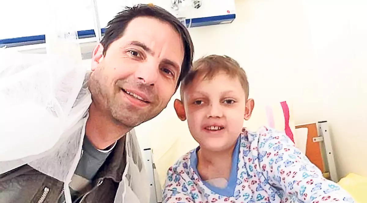 Dan Negru l-a vizitat la spital pe coprezentatorul său, bolnav de leucemie