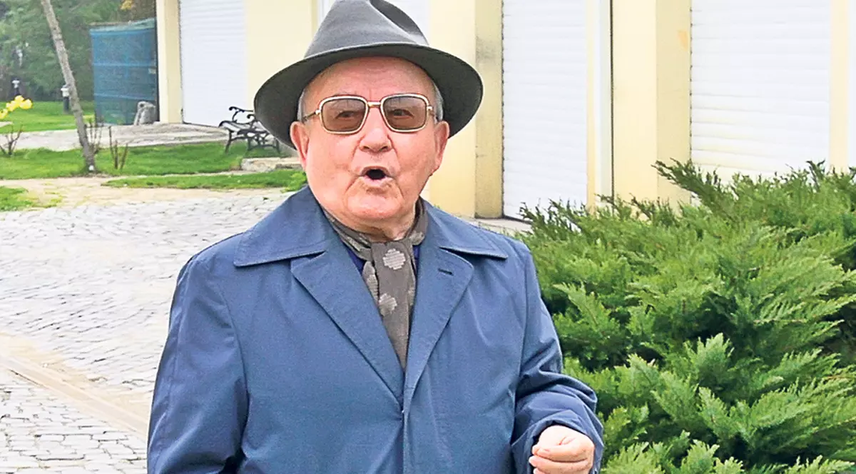 Moş Ion Columbeanu zace pe patul de spital