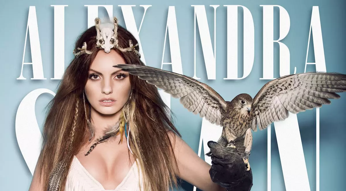 Alexandra Stan, revenire spectaculoasă cu cel mai nou videoclip, «Thanks for leaving» | VIDEO