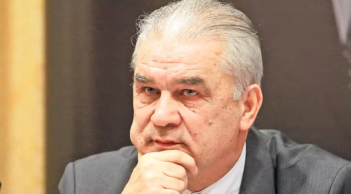 Anghel Iordănescu: «Aş fi candidat eu la preşedinţia FRF dacă Gică Popescu nu ar fi făcut-o!»