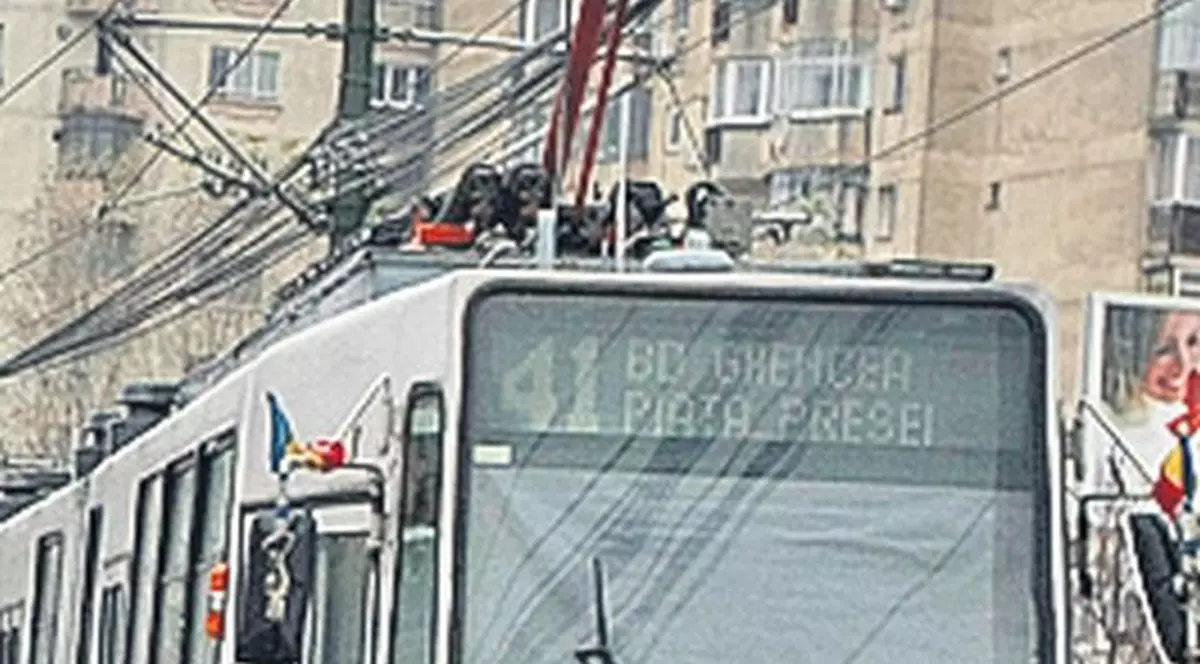 Program prelungit la Metrorex şi RATB în noaptea de Înviere