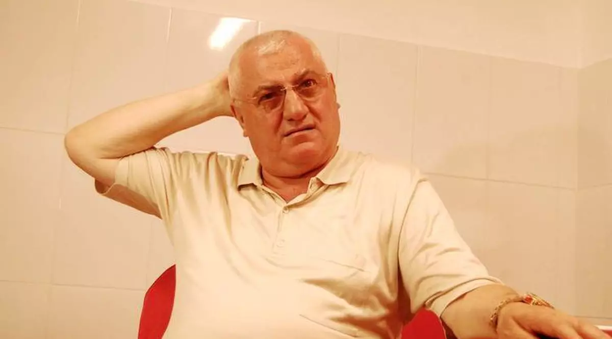 PRIMA DECLARAŢIE a lui MITICĂ DRAGOMIR după PERCHEZIŢIILE la el ACASĂ! | FOTO