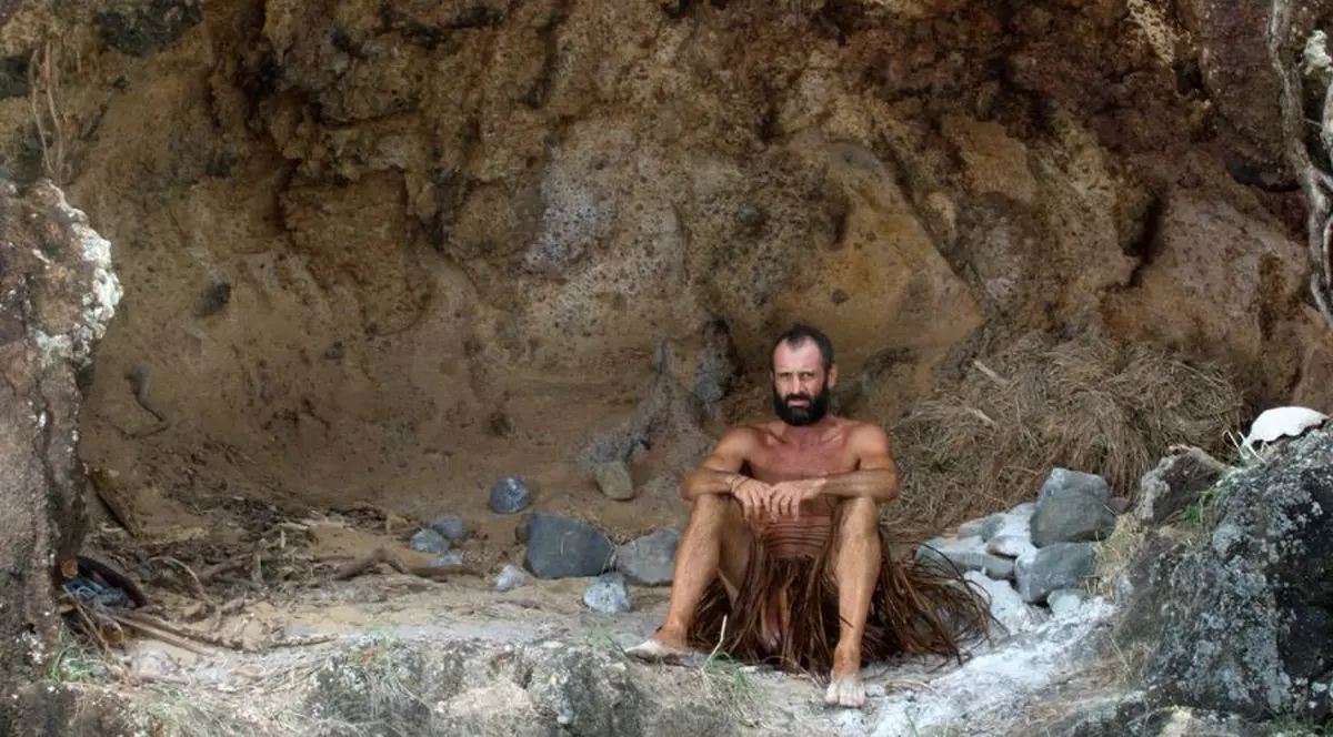 După Bear Grylls, o altă vedetă şi-a TESTAT LIMITELE în MUNŢII CARPAŢI!