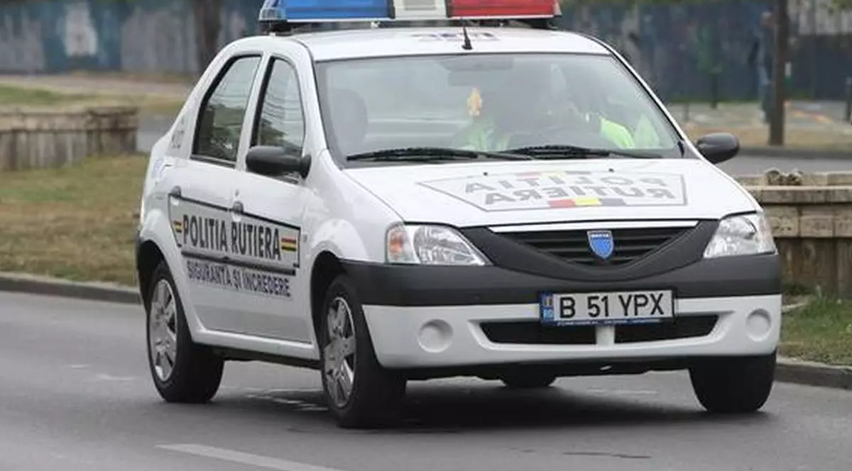 Trei eleve din Suceava, lovite pe trecerea de pietoni