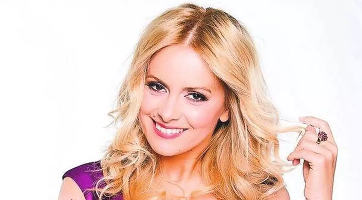 Simona Gherghe, de 12 ani la Antena 1! UITE CUM ARĂTA LA DEBUT | FOTO ÎN ARTICOL