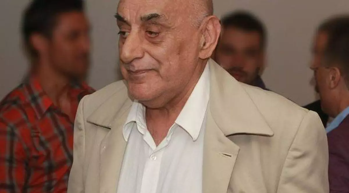 Casa lui Lis, făcută BORDEL DE LUX