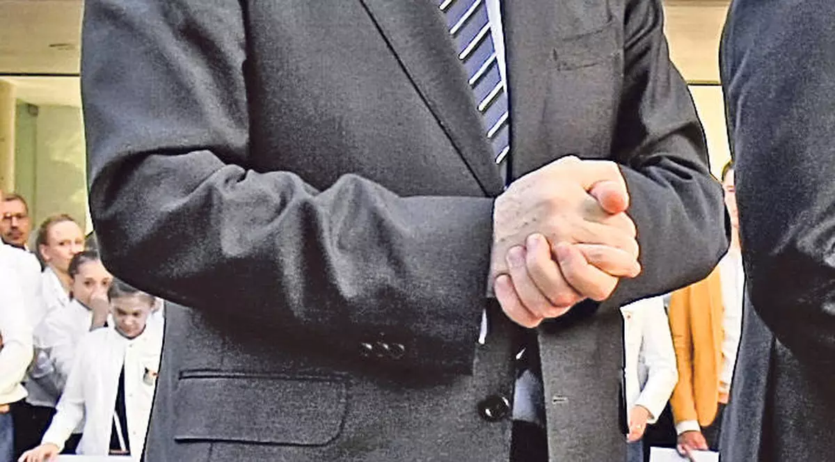 RĂZBOI în PNL după ALEGERILE EUROPARLAMENTARE: "Crin Antonescu să-şi dea DEMISIA" 