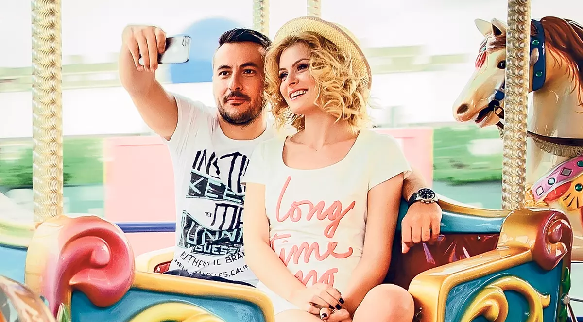 La nici un an de la divorţ, DUCU ION va fi tătic