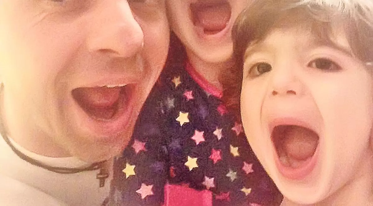 N-ai selfie, nu exişti!