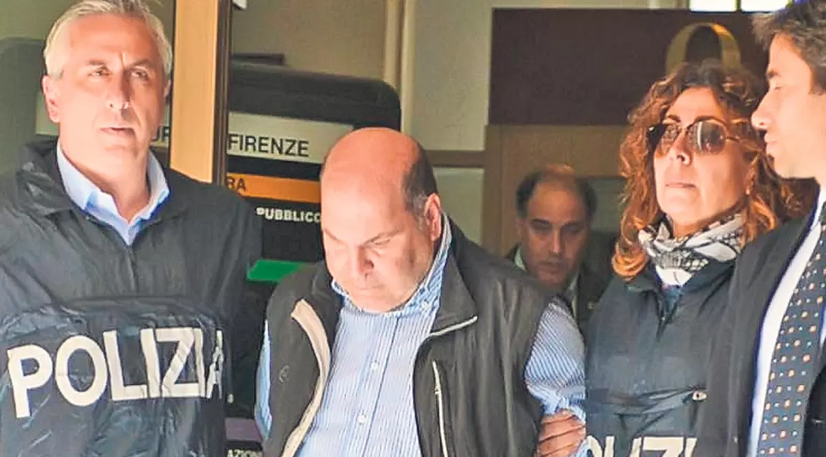 DETALII ŞOCANTE în cazul tinerei crucificate în Italia! Ucigaşul i-a pândit pe anchetatori la locul crimei