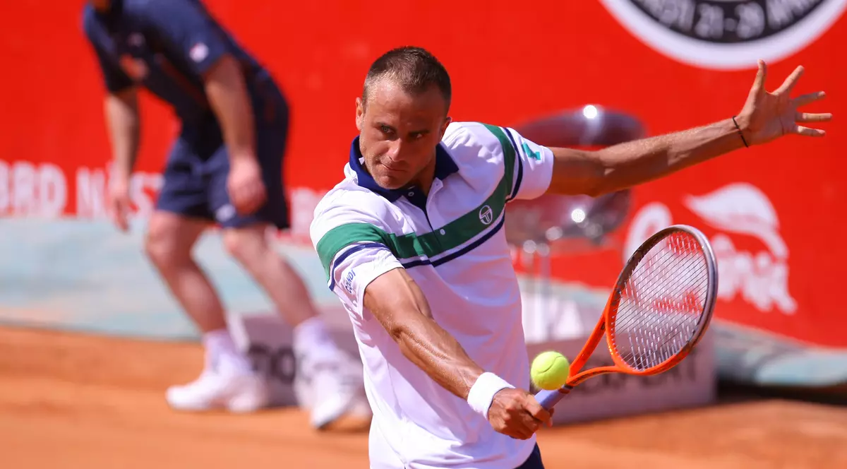 TENIS / Copil, în ”sferturi”. ^Ungur i-a arătat lui Crivoi cine-i șeful