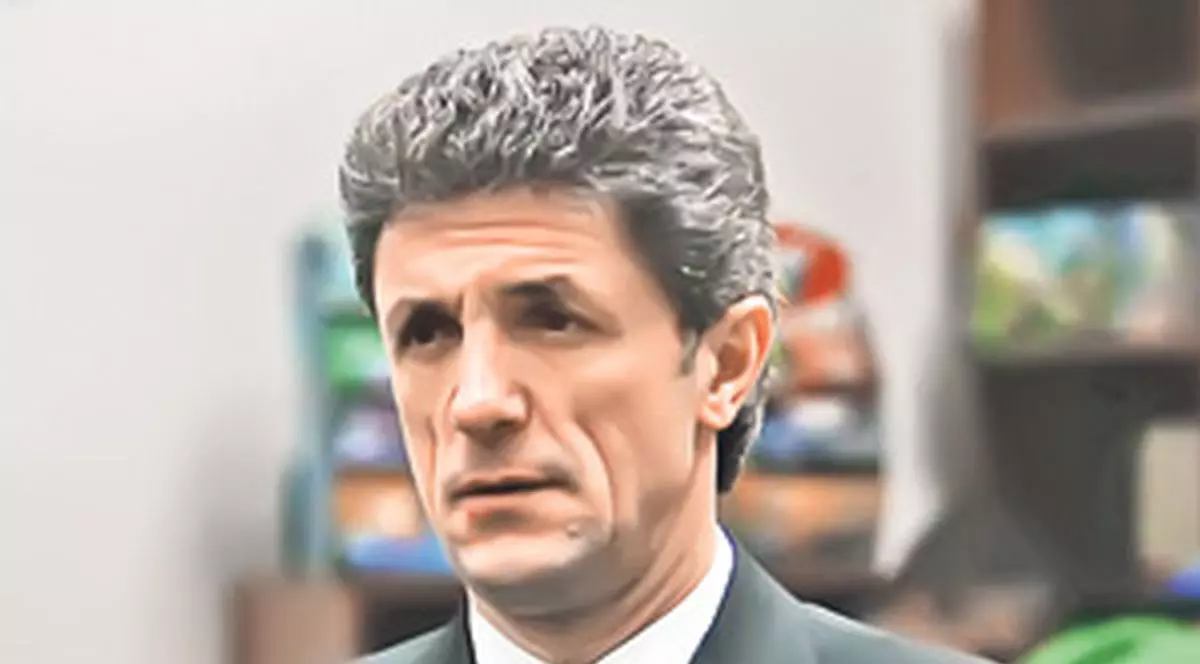 GICĂ POPESCU, FĂRĂ ALCOOL la ÎNMORMÂNTAREA TATĂLUI! Vezi ce alte OBLIGAŢII şi INTERDICŢII ARE!