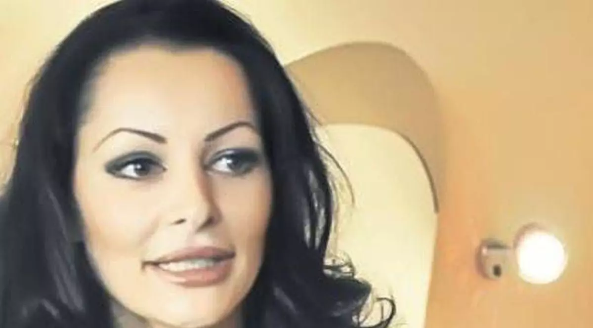 Brigitte Sfăt, CEA mai NEINSPIRATĂ ŢINUTĂ de la un eveniment monden