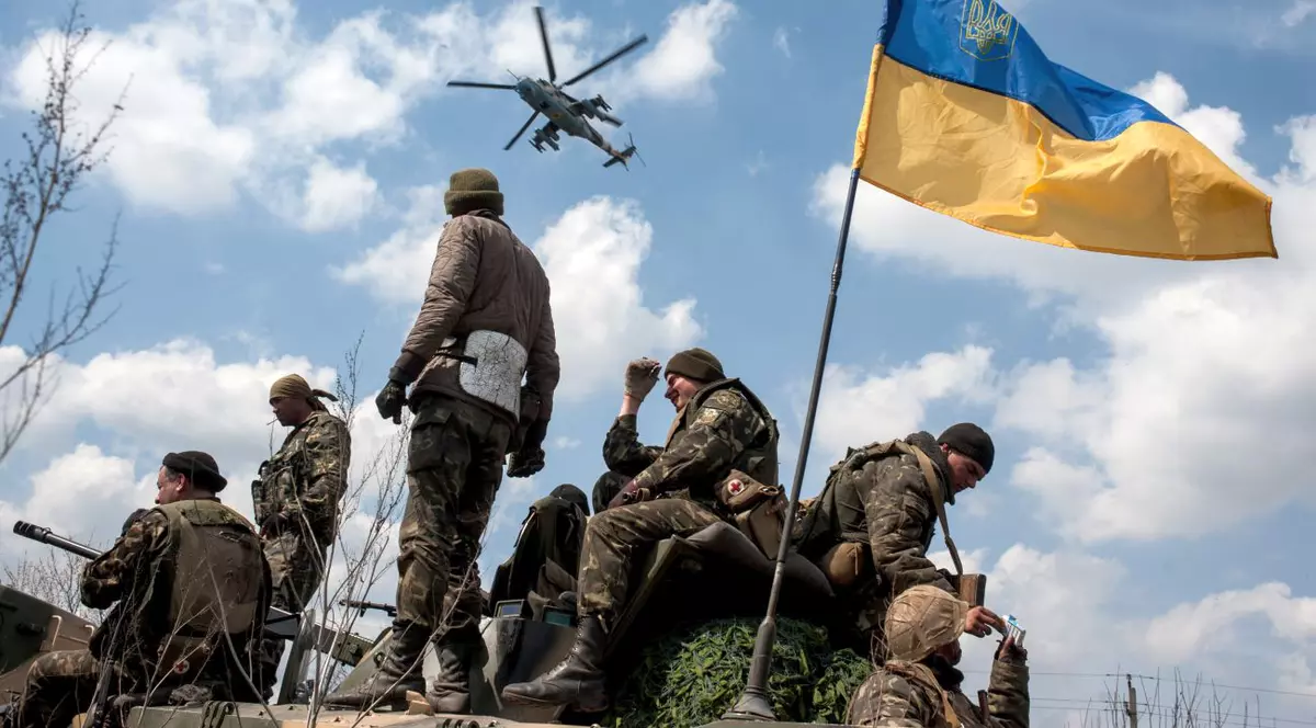 UPDATE | Două elicoptere militare, doborâte cu lansatoare de rachete portabile, în estul Ucrainei 