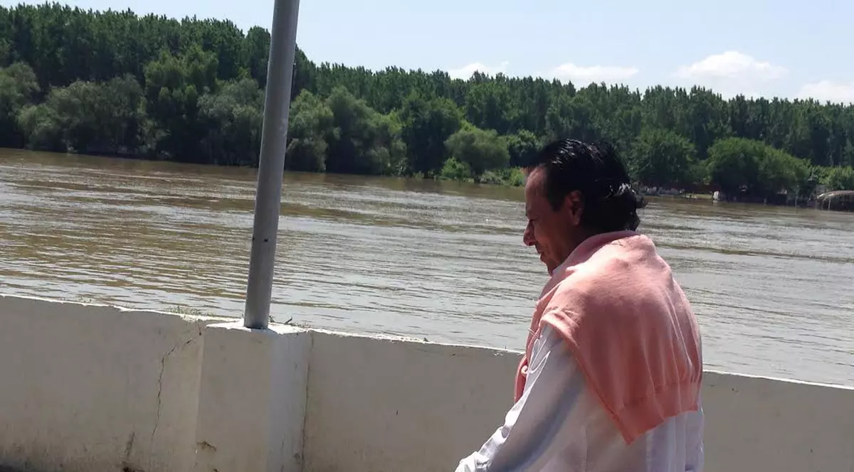 Francesco Napoli s-a îndrăgostit de bancurile româneşti spuse de Pepe