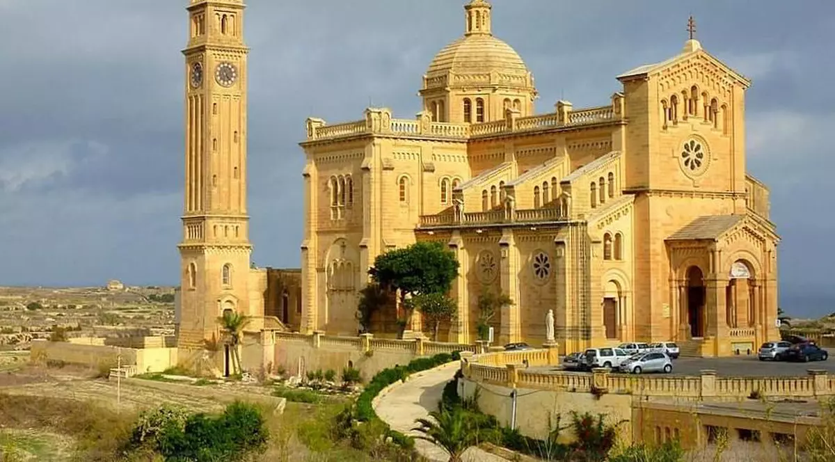 IDEI DE VACANŢĂ. Gozo, locul unde minunile sunt accesibile oricui