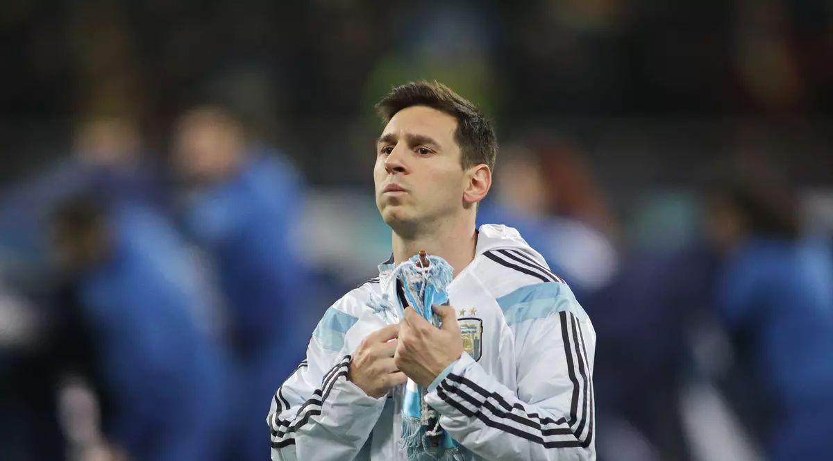 Messi se umple de bani! Şi-a prelungit contractul cu Barcelona