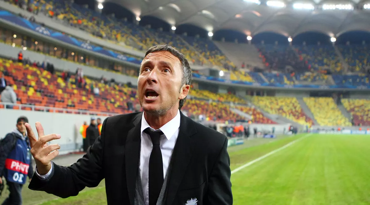A intrat pe 4, iese tot pe 4! Mihai Stoica poate avea soarta lui Gică Popescu. ^Revine în fotbal sau își vede de treabă, așa cum face ”Baciul”?