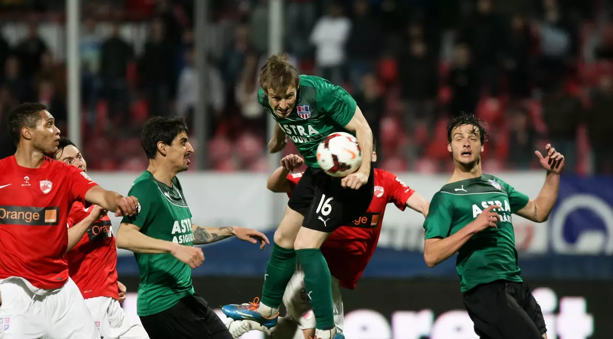 Cu fotbalul la DNA: patronul unui club din Liga I este urmărit penal! 