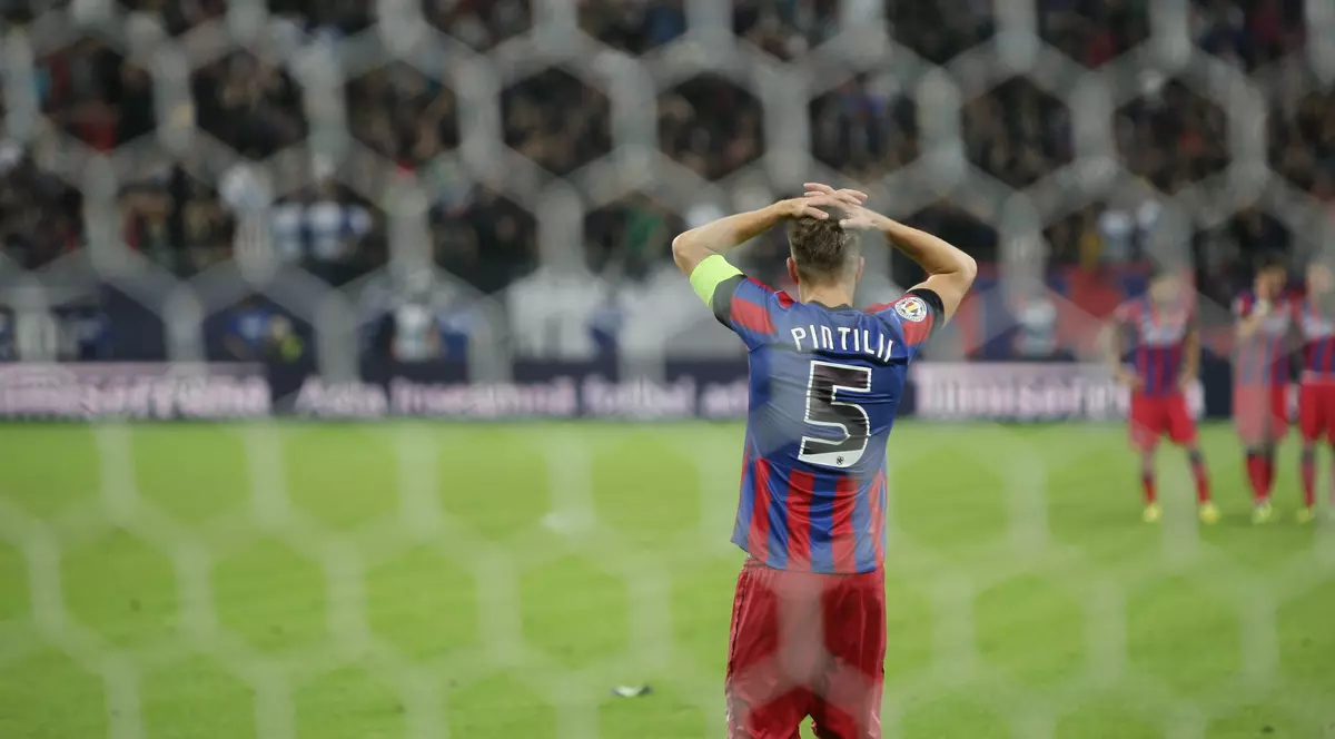 Mihai Pintilii: "Doamne ajută să plece Reghe! L-aş vedea antrenând oriunde, la Real, la Barcelona"